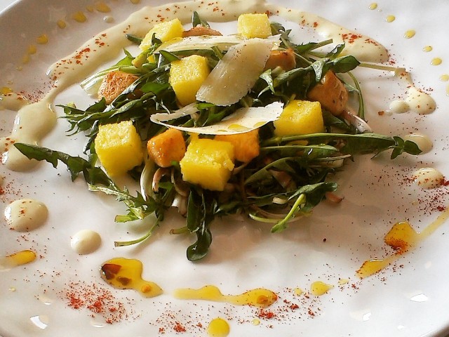 Salad with dandelion shoots